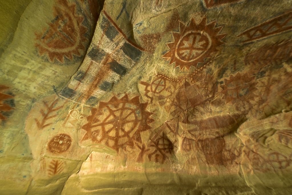 090-P79790</p>
<p>Chumash Painted Cave State Historic Park<br />
©2013, California State Parks<br />
Photo by Brian Baer