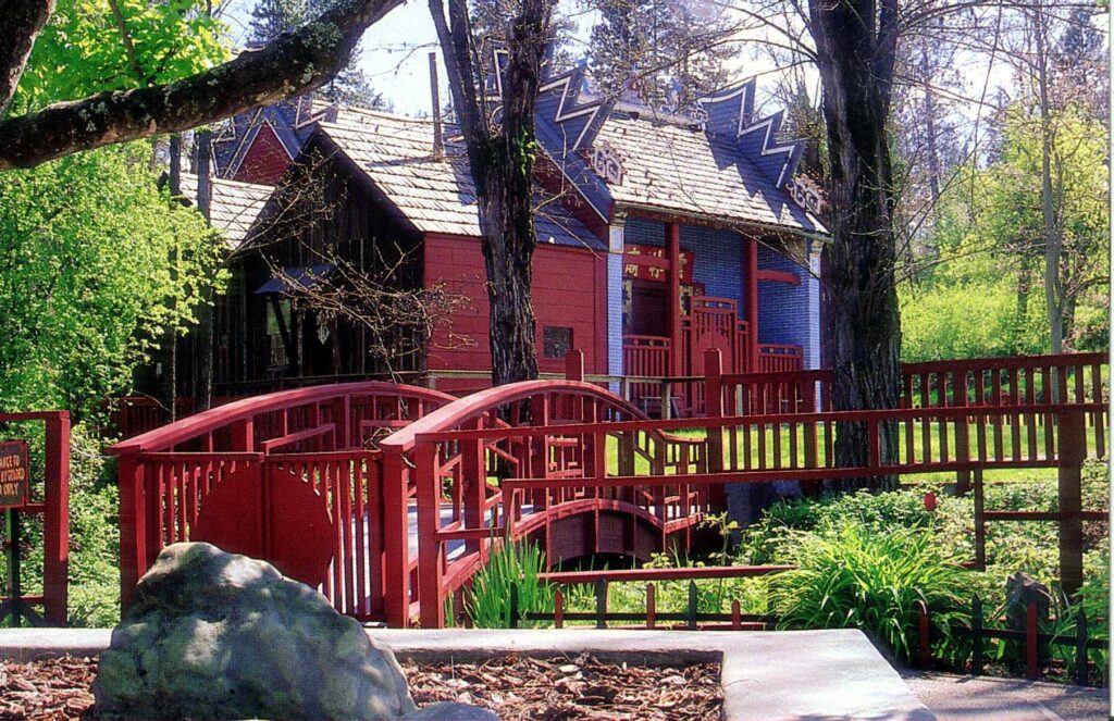 Photo of the Joss Temple Bridge